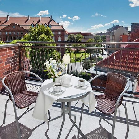 Hotel Bonum Old Town กดัญสก์ ภายนอก รูปภาพ