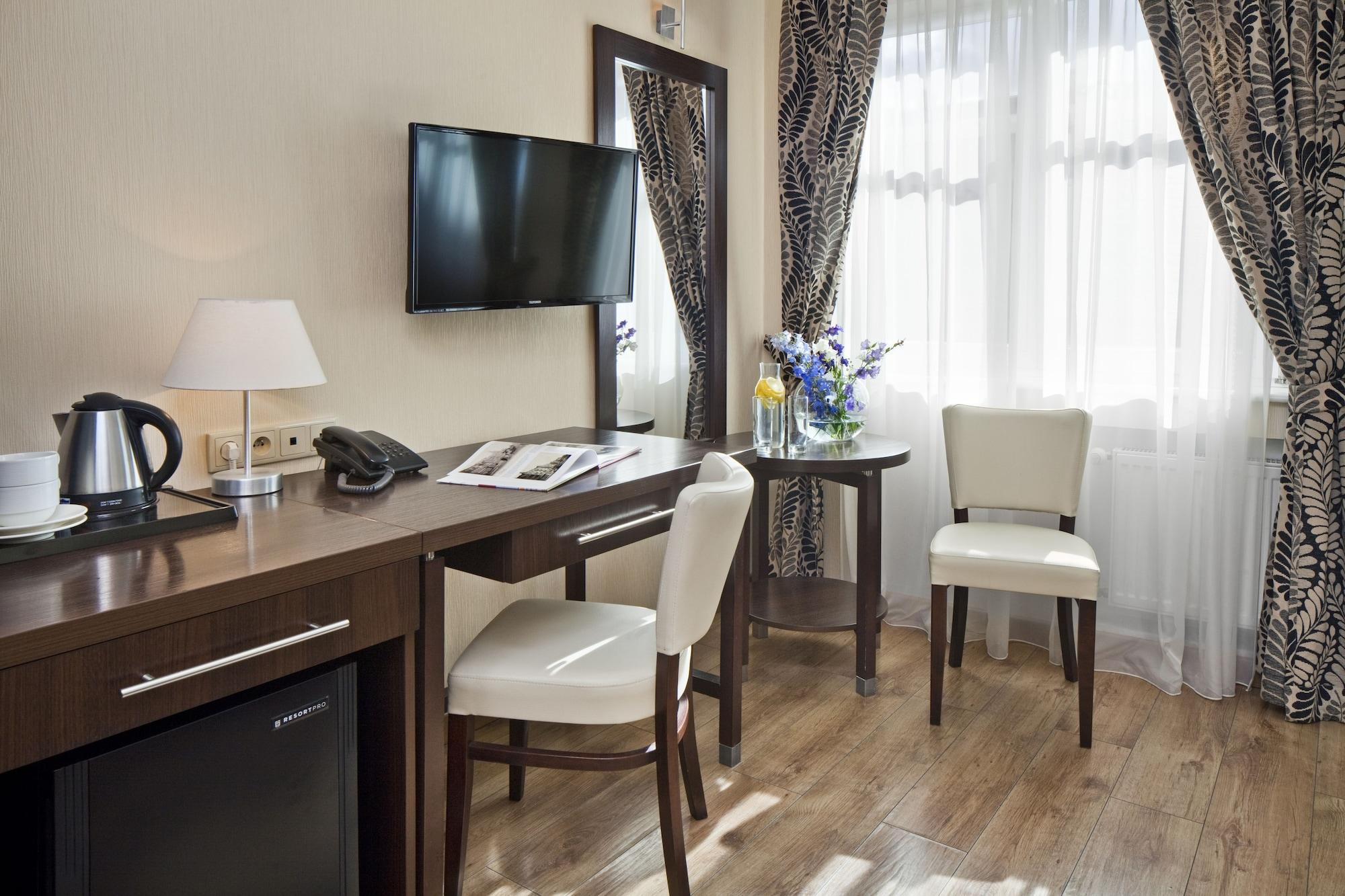 Hotel Bonum Old Town กดัญสก์ ภายนอก รูปภาพ