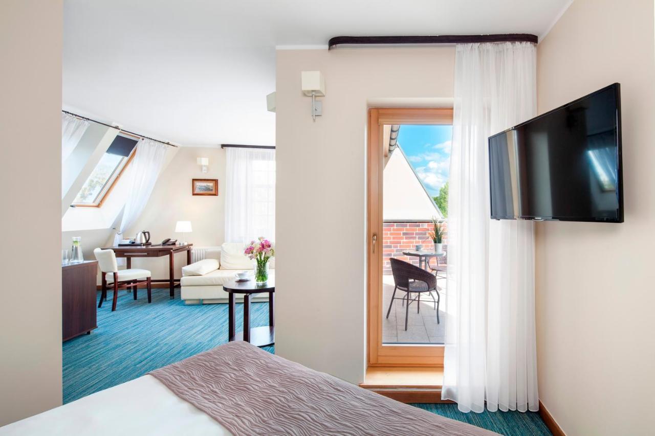 Hotel Bonum Old Town กดัญสก์ ภายนอก รูปภาพ