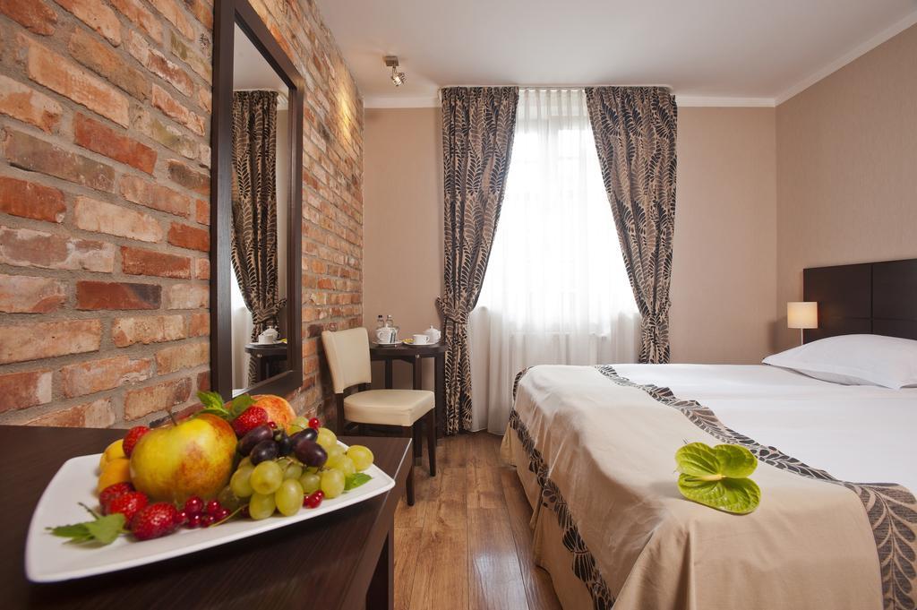 Hotel Bonum Old Town กดัญสก์ ห้อง รูปภาพ
